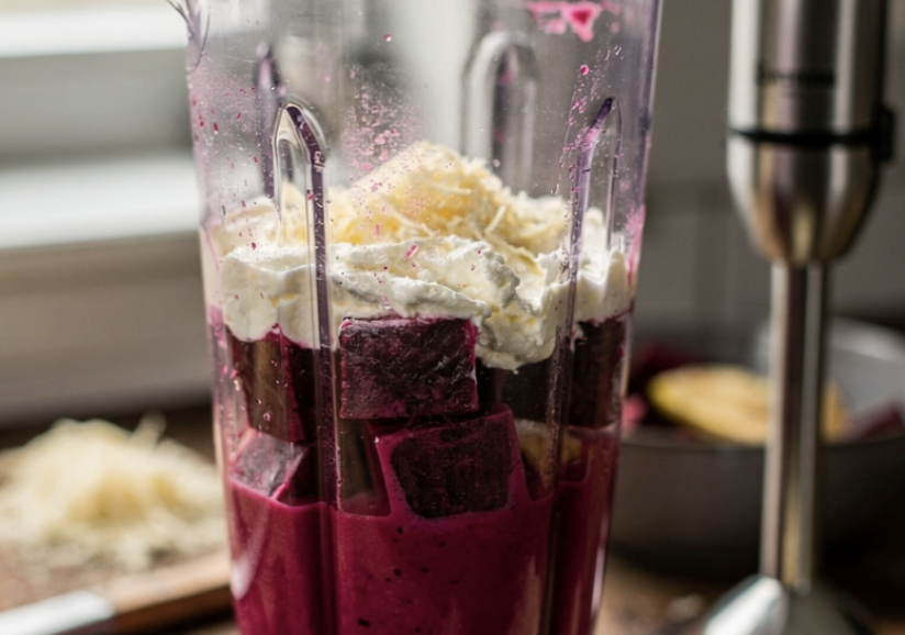 Gebeizter Lachs mit Rote-Bete-Creme & Meerrettich-Schmand_2